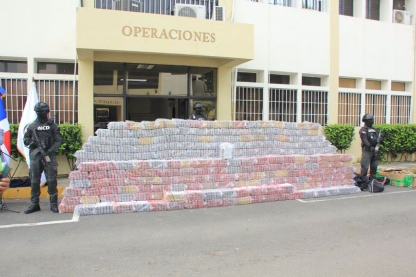Cargamento de cocaína incautado en Santo Domingo, República Dominicana.