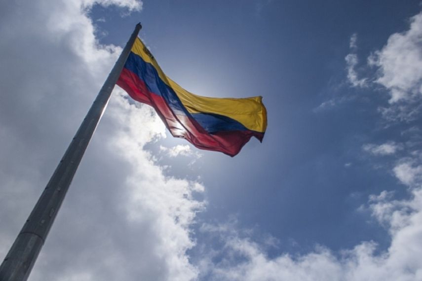 Venezuela, un país con las mayores reservas de crudo del planeta, se encuentra atravesando una precaria situación económica sin precedentes en su historia moderna.