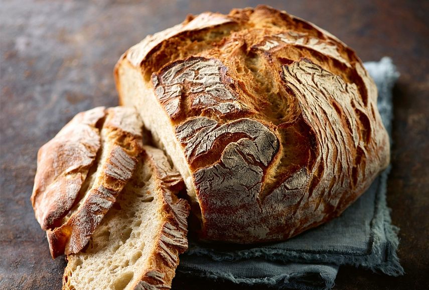 Preparar un pan lleva apenas 20 minutos. El resto del tiempo se destina al reposo de la masa.
