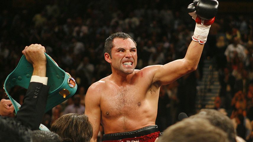 Oscar de la Hoya está considerando volver al pugilismo y enfrentar a Gennady Golovkin
