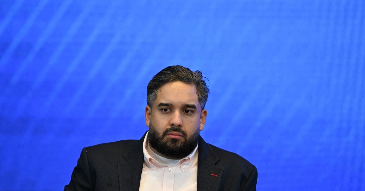 Hijo de Nicolás Maduro se inscribe en doctorado con “condiciones especiales”, los profesores van a su casa