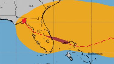 Trayectoria de tormenta tropical y&nbsp; huracán Nicole.