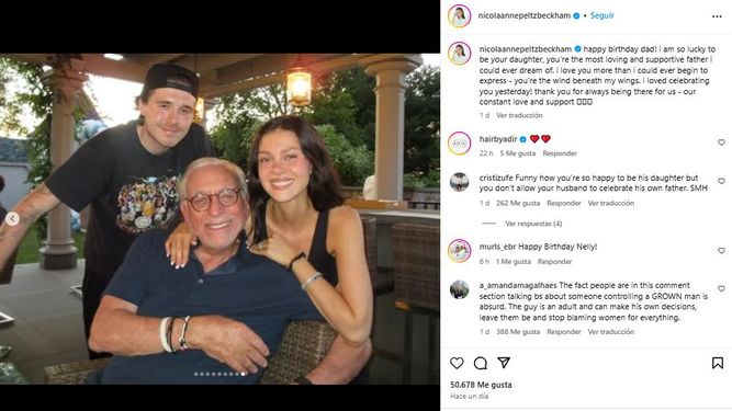 Brooklyn Beckham junto a Nelson y Nicola Peltz.