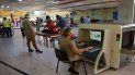 Chequeo aduanero en un aeropuerto cubano. Chequeo aduanero en un aeropuerto cubano.