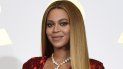 En esta foto del 12 de febrero de 2017, Beyoncé posa en la sala de prensa durante la ceremonia de los premios Grammy en Los Angeles. En esta foto del 12 de febrero de 2017, Beyoncé posa en la sala de prensa durante la ceremonia de los premios Grammy en Los Angeles.