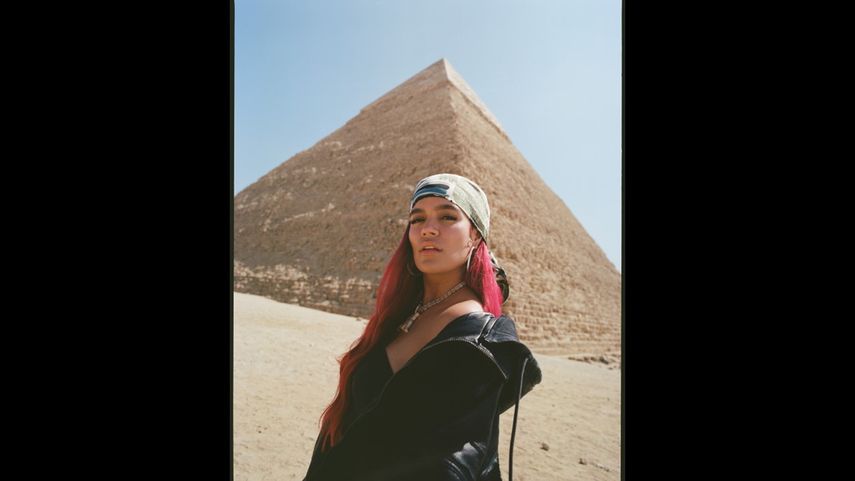 Karol G estrena el tema Cairo junto a Ovy On The Drums.