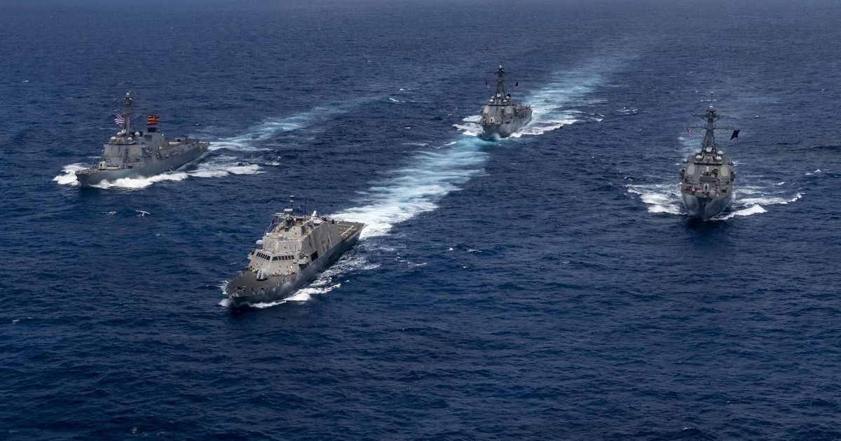 Informe de política sobre el conflicto EEUU–Venezuela: Escalada en el ámbito caribeño