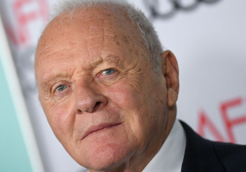 En esta foto de archivo tomada el 18 de noviembre de 2019, el actor galés Anthony Hopkins asiste a la proyección de gala del AFI FEST de The Two Popes en el TCL Chinese Theatre de Hollywood.&nbsp;