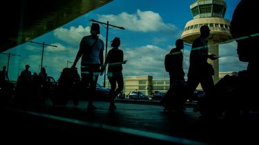 Pasajeros en el aeropuerto de Barcelona, España, el 9 de julio de 2021.&nbsp;