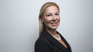 Marcia del Rey es demandada por supuestamente no revelar por completo sus estados financieros