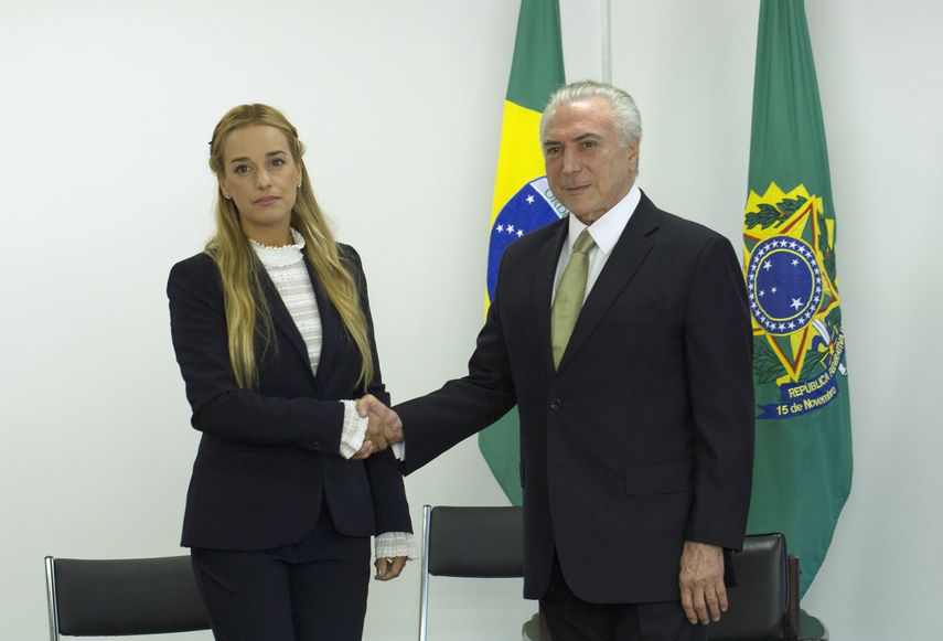 Lilian Tintori se reúne con el presidente brasileño, Michel Temer.