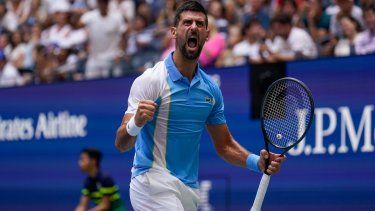 El serbio Novak Djokovic reacciona durante el partido contra el estadounidense Taylor Fritz en los cuartos de final del US Open, el martes 5 de septiembre de 2023, en Nueva York.