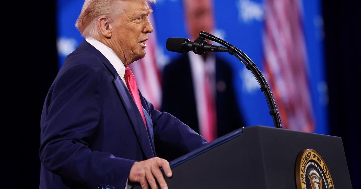 Trump: “Nos han timado durante décadas y no cederé con los aranceles”