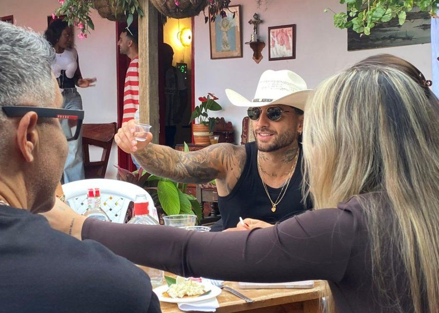 El cantante colombiano Maluma posa este miércoles, en Guarne, Colombia.&nbsp;