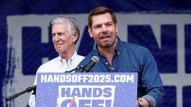Eric Swalwell, exrepresentante demócrata en Washington y excandidato favorito de la izquierda para gobernador en California