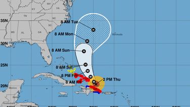 María&nbsp;se mueve a 9 millas por hora en dirección noroeste, y se encontraba a 85 millas de la costa noreste de República Dominicana.