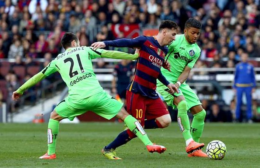 Messi fue la figura al marcar un gol en el triunfo del Barcelona (EFE)