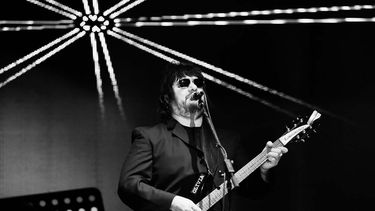 Henríquez mantiene complicaciones al hígado desde 2010, y hace tres meses que el artista se encontraba en lista de espera para recibir un órgano que le fuera compatible.