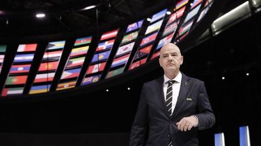 FIFA eleva a 26 futbolistas la nómina para Mundial-2022