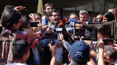 Fotograf&iacute;a de Jes&uacute;s Mendoza, consejero universitario de la UCV, en Venezuela, publicada por el Centro de Comunicaci&oacute;n Nacional de la presidencia de Juan Guaid&oacute;.