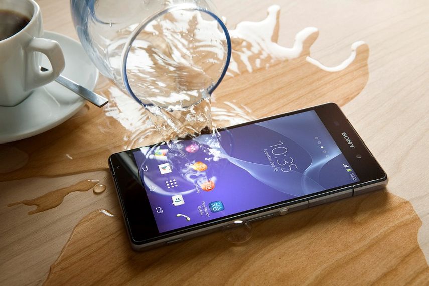 Teléfonos móviles resistentes al polvo y el agua