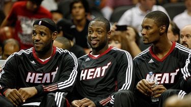 El Heat de Miami jugará en Río de Janeiro el 11 de octubre contra los Cavaliers de Cleveland, como marco del proceso de internacionalización de la NBA.  También se realizarán partidos en Alemania (Spurs ante el Hertha Berlín), Turquía (Spurs contra el