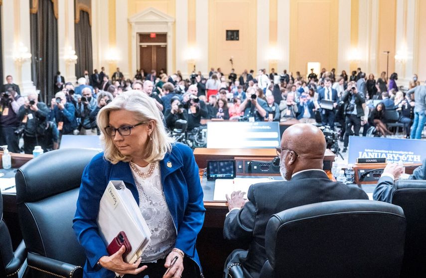 Liz Cheney, la legisladora republicana que perdió su puesto en la Cámara Baja y la vicepresidenta del ilegítimo comité del 6 de enero.&nbsp;&nbsp;