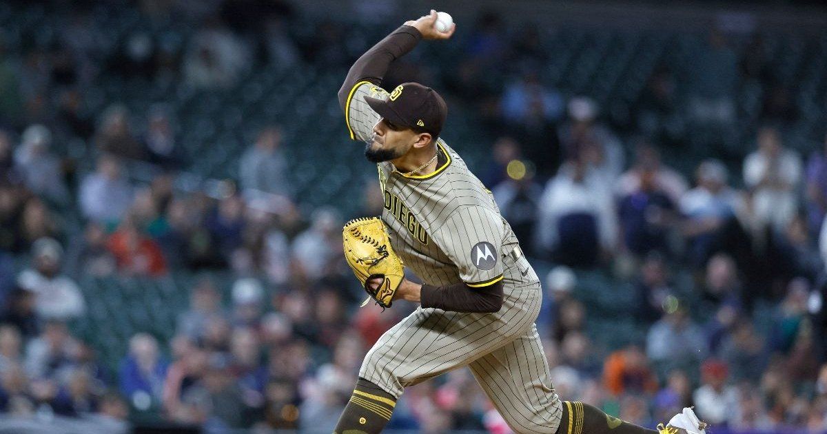 Venezolano Robert Suárez hace historia con su 10º salvado y apunta al récord de Francisco Rodríguez en la MLB