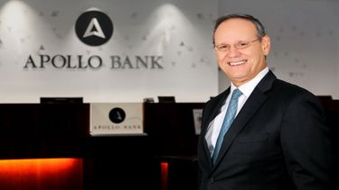 El director financiero de Apollo Bank, Carlos Modia.