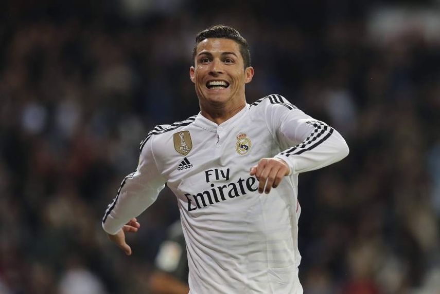 Ronaldo ha admitido en el pasado que mantiene una buena relación con los dirigentes del PSG. (EFE)