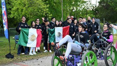 Estudiantes del Tecnológico de Monterrey, Cuernavaca, México, animan a sus compañeros durante la competencia 2023. La NASA está aceptando propuestas para la temporada 2024 hasta el 21 de septiembre de 2023.