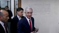 Álvaro Uribe llega a la Corte Suprema de Colombia para ser interrogado en una investigación por manipulación de testigos en Bogotá.
