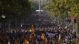 Un momento de la manifestación contra los atentados yihadistas en Cataluña que bajo el eslogan No tinc por (No tengo miedo) recorre hoy las calles de&nbsp;Barcelona. &nbsp;