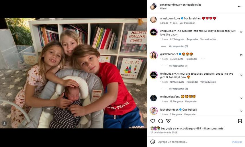 Lucy, Nicolas, Mary y Romeo, hijos de Enrique Iglesias y Anna Kournikova.