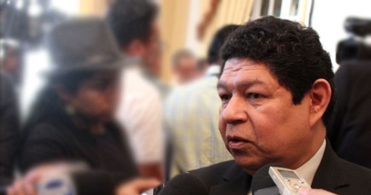 Condenan a 28 años de prisión a dos exministros de El Salvador por negociar apoyo electoral de pandillas