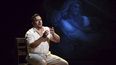 En esta imagen proporcionda por la Ópera de Santa Fe, el tenor británico Freddie de Tommaso como Mario Cavaradossi en Tosca de Puccini en la Ópera de Santa Fe el 12 de agosto de 2023.&nbsp;