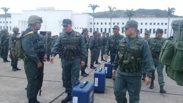 Padrino López explicó que fueron desplegados 232.000 miembros de la Fuerza Armada en 14.515 centros de votación para garantizar el derecho al sufragio de los venezolanos.