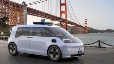 Vehículo autónomo y eléctrico de Waymo (Google) y Zeekr (Geely).