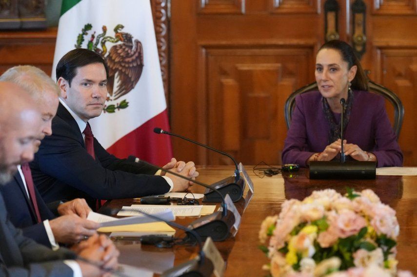 El secretario de Estado de Estados Unidos, Marco Rubio, con la presidenta de México, Claudia Sheinbaum, en el Palacio Nacional de la Ciudad de México el 3 de septiembre de 2025.