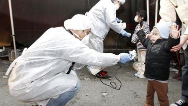 Frèderic Joliot e Irene Curie, descubrieron la radioactividad artificial, y recibieron el premio Nobel de Química en 1935. (Archivo)