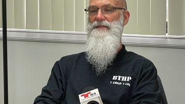 Joe Carrillo declara en rueda de prensa.&nbsp;