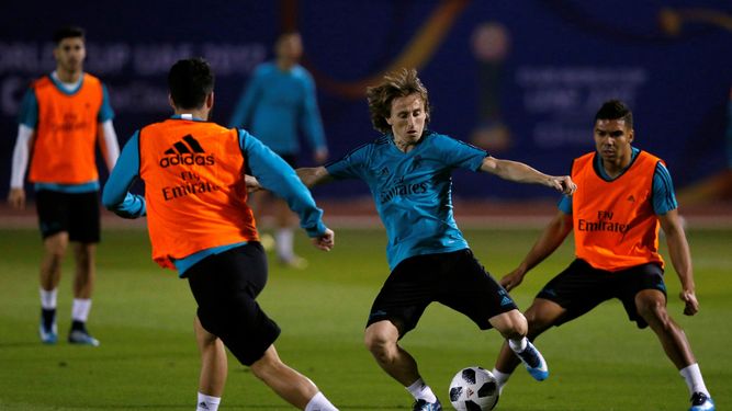 Modric viene de conquistar por segundo año seguido con el equipo merengue el Mundial de Clubes.