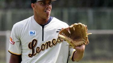 Sánchez hizo su debut en Venezuela en la pasada contienda con los Leones del Caracas. (CORTESÍA LEONES)