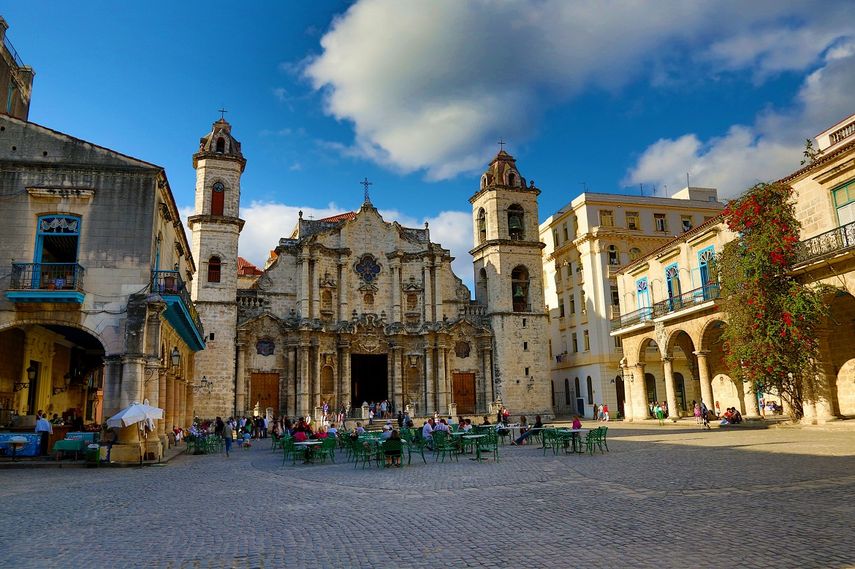 La catedral de La Habana cada año recibe cientos de visitantes