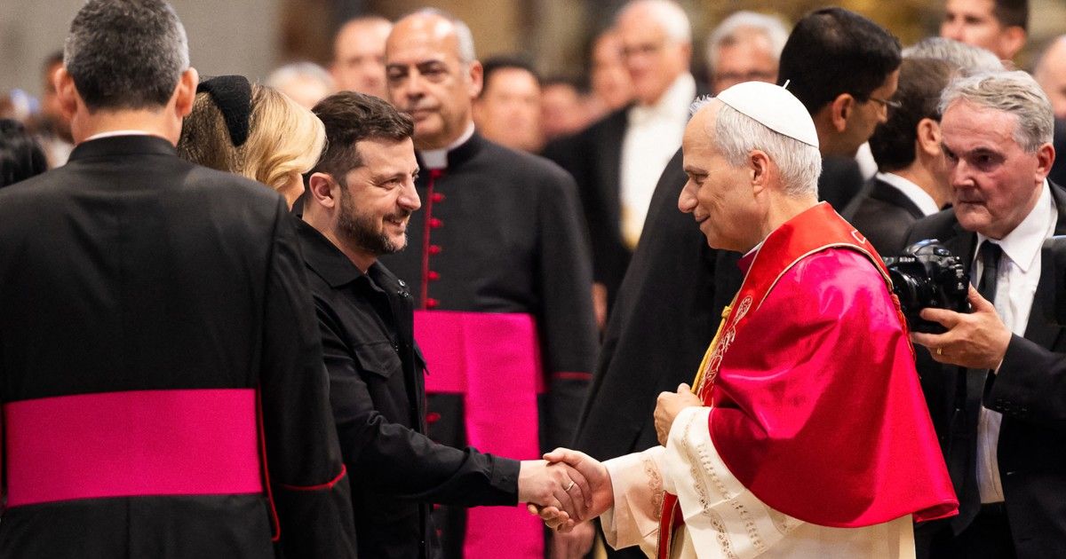El papa León XIV se reúne en privado con Zelenski