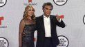 El Puma Jose Luis Rodríguez y su esposa, Carolina Pérez, llegan a la ceremonia de los Latin American Music Awards en el BB&T Center, el jueves 15 de abril de 2021 en Sunrise, Florida. El Puma Jose Luis Rodríguez y su esposa, Carolina Pérez, llegan a la ceremonia de los Latin American Music Awards en el BB&T Center, el jueves 15 de abril de 2021 en Sunrise, Florida.