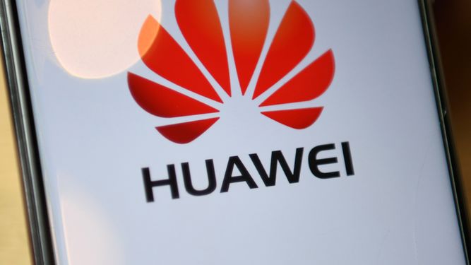 Logo de la multinacional china&nbsp; de tecnología&nbsp; en comunicaciones Huawei.