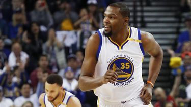 El número 35 parece ser especial en la vida de Durant. Es el mismo que luce en el dorsal de su camiseta.