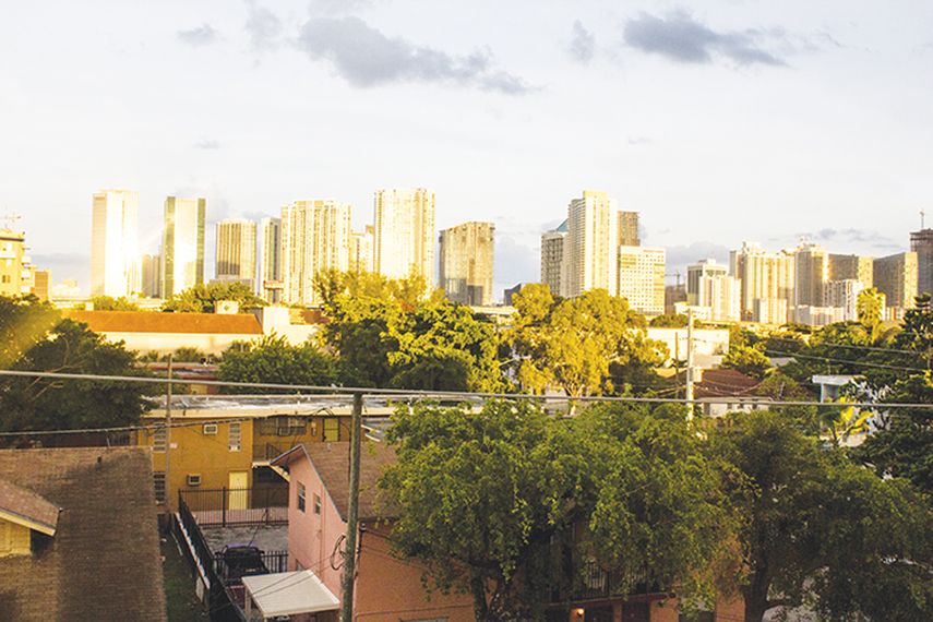 Pocos lugares como Miami-Dade forman parte de la selecta lista de ciudades con mayor cantidad de millonarios y figuran al mismo tiempo entre las poblaciones más necesitadas de Estados Unidos. (JJ BLANCO)