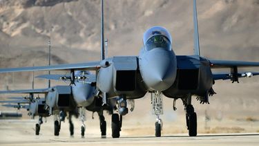 En un comunicado de la coalición que lidera Washington contra el grupo extremista Estado Islámico (EI) se indicó que fueron atacadas fuerzas favorables al régimen.